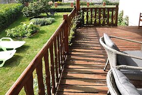 Holiday Home in Dargobadz With Fenced Garden