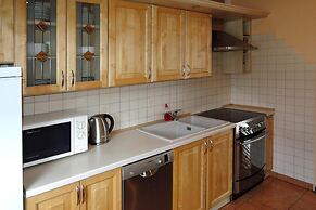 Holiday Home in Dargobadz With Fenced Garden