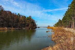 Large Holiday House With Terrace, Bobolin