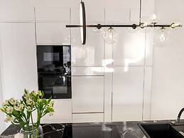 Nice Apartment Overlooking the River in Dziwnow