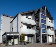 Holiday Apartment Near the Sea, Sianozety