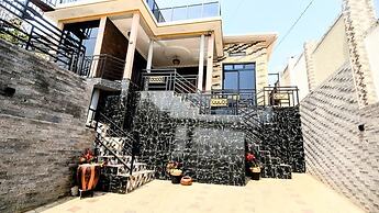 Africa Luxury Tours & Accommodation