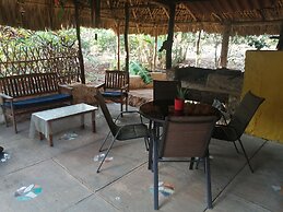 La casa de piedra y colores