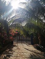 La casa de piedra y colores