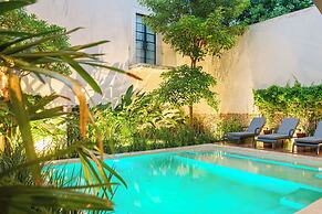 Adoro Hotel Boutique