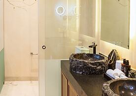 Adoro Hotel Boutique