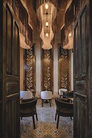 Adoro Hotel Boutique