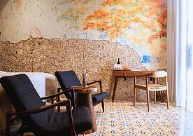 Adoro Hotel Boutique