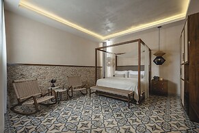 Adoro Hotel Boutique