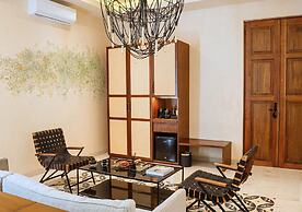 Adoro Hotel Boutique