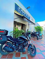 HOTEL NAPOLES