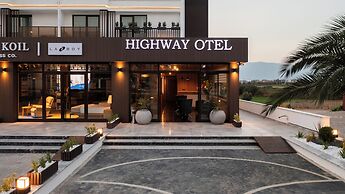 E87 Highway Otel