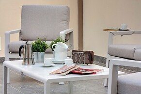 Mamo Florence - Bonnie - Clyde - Marvin Apartments