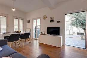 Mamo Florence - Bonnie - Clyde - Marvin Apartments