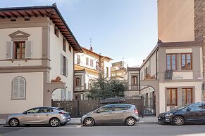 Mamo Florence - Bonnie - Clyde - Marvin Apartments