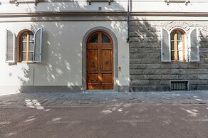 Mamo Florence - Bonnie - Clyde - Marvin Apartments