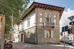 Mamo Florence - Bonnie - Clyde - Marvin Apartments