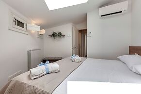 Mamo Florence - Bonnie - Clyde - Marvin Apartments