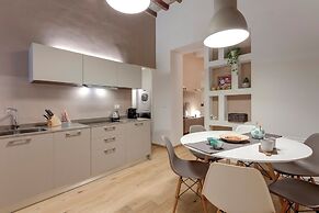 Mamo Florence - Borgo Apartment