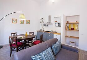 Mamo Florence - Borgo Santa Croce Apartment