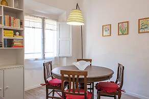 Mamo Florence - Borgo Santa Croce Apartment