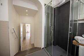 Mamo Florence - Borgo Santa Croce Apartment