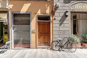 Mamo Florence - Faenza Apartment