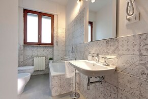 Mamo Florence - Lungarno Apartment