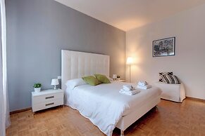 Mamo Florence - Lungarno Apartment