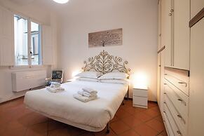 Mamo Florence - Macci Apartment