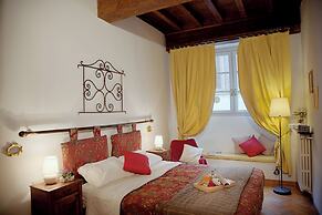 Mamo Florence - Palazzo Spinelli Apartment