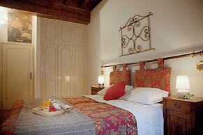 Mamo Florence - Palazzo Spinelli Apartment