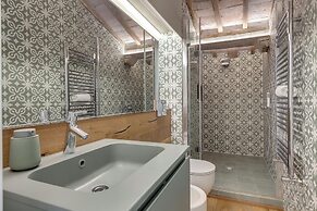 Penthouse with Private Spa & Gym - Mamo Florence