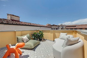 Penthouse with Private Spa & Gym - Mamo Florence