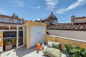 Penthouse with Private Spa & Gym - Mamo Florence