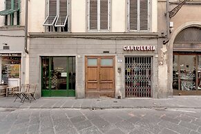 Mamo Florence - San Niccolò Apartment