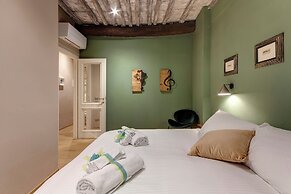 Mamo Florence - Santa Croce Loft Apartment