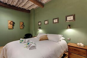 Mamo Florence - Santa Croce Loft Apartment