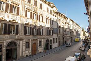 Mamo Florence - Cavour Rosa Apartment