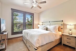 Black Rock Ridge by Luxury Mountain