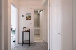 Cosy 1BD in Malvern With Stunning Views