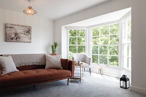 Cosy 1BD in Malvern With Stunning Views