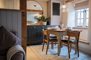 The Gamekeeper's Cottage-Stunning 2 Bed