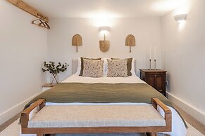 The Gamekeeper's Cottage-Stunning 2 Bed