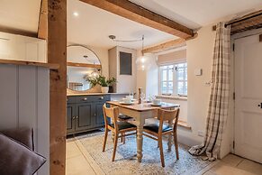 The Gamekeeper's Cottage-Stunning 2 Bed