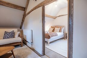 The Gamekeeper's Cottage-Stunning 2 Bed
