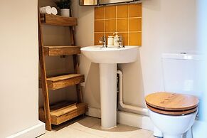 The Gamekeeper's Cottage-Stunning 2 Bed