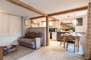 The Gamekeeper's Cottage-Stunning 2 Bed
