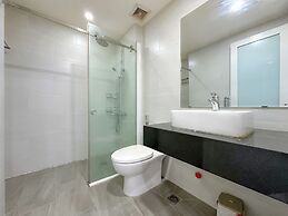 Siris Lune Residence