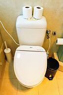 StayAU Spacious 6BR McKinnon Pool Home